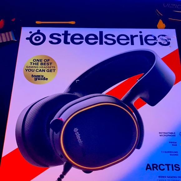 steelseries Arctis 5 Headset - Picture 1 of 3